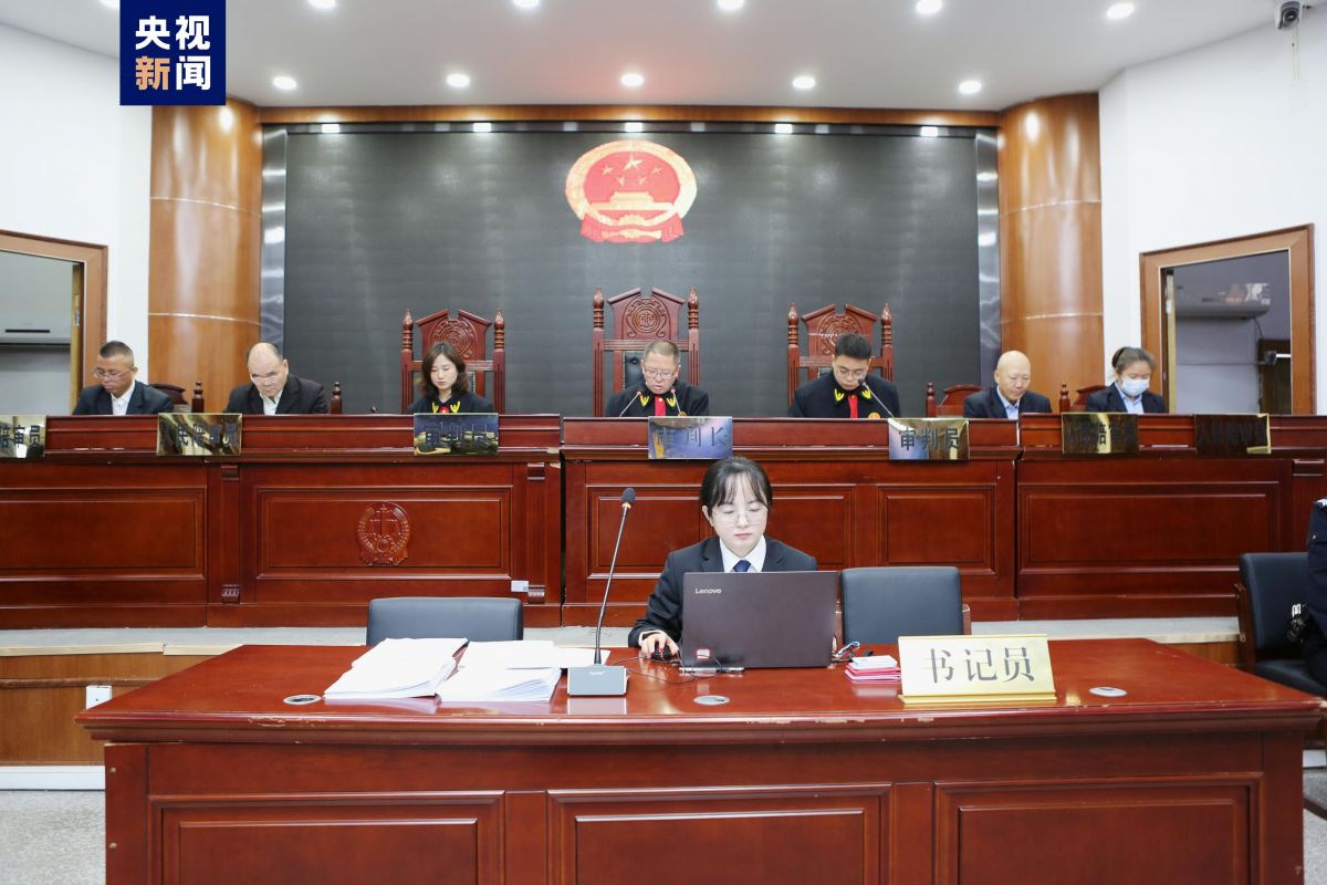 非法放贷1.4亿 西安“套路贷”案主犯一审被判十七年
