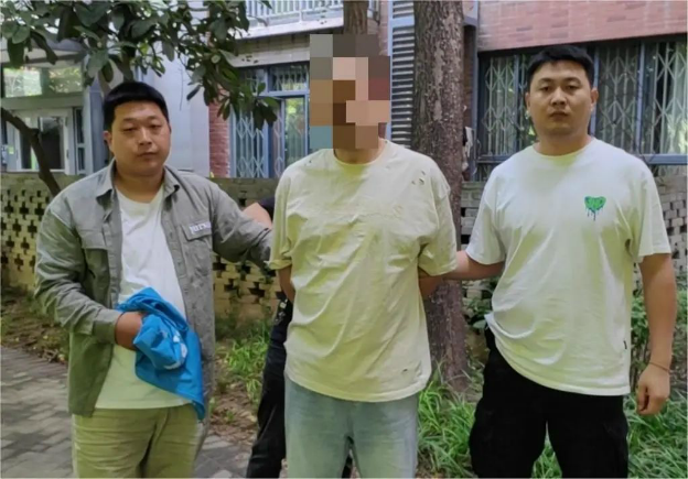 低收入者取现3000万触发预警：警方破获洗钱案 涉案5.03亿
