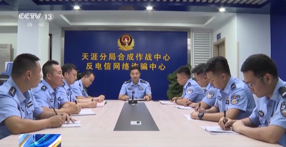 珠宝店老板每天取走百万现金：无人光顾流水却高达千万