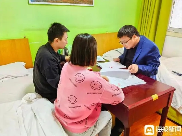 被狗咬伤女童父母已经委托律师.webp