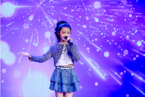 厉害啦！12岁小学生在星海音乐厅开个唱